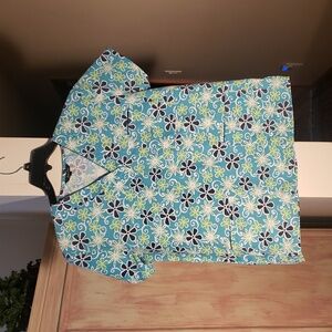 Just Love Teal and Green Floral V-Neck Top